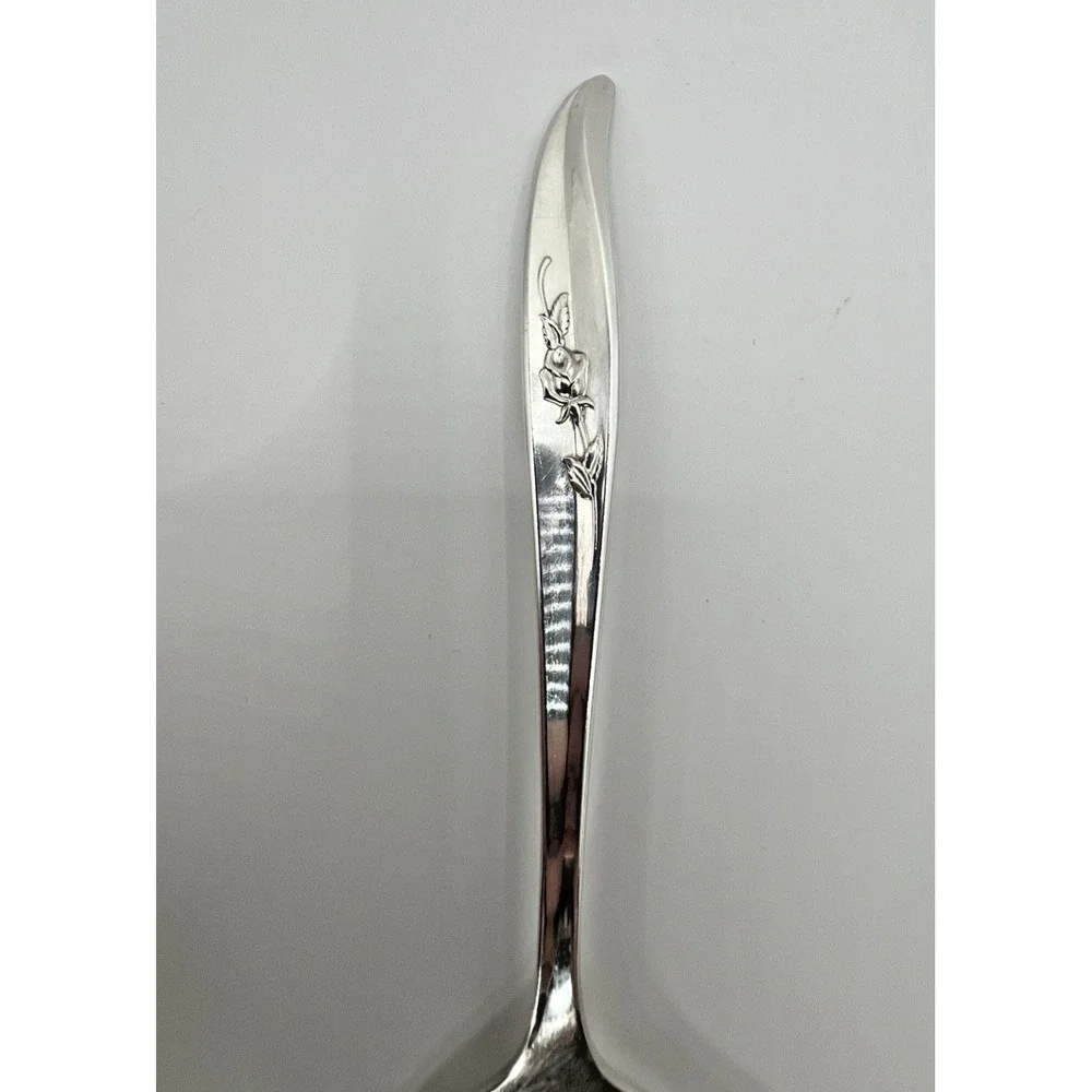 1847 Rogers Bros IS Magic Rose Silverplate Tomato Server Pierced Serving Spoon